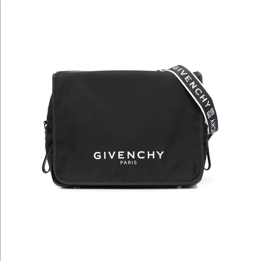 Givenchy Logo Fiaoee Bag